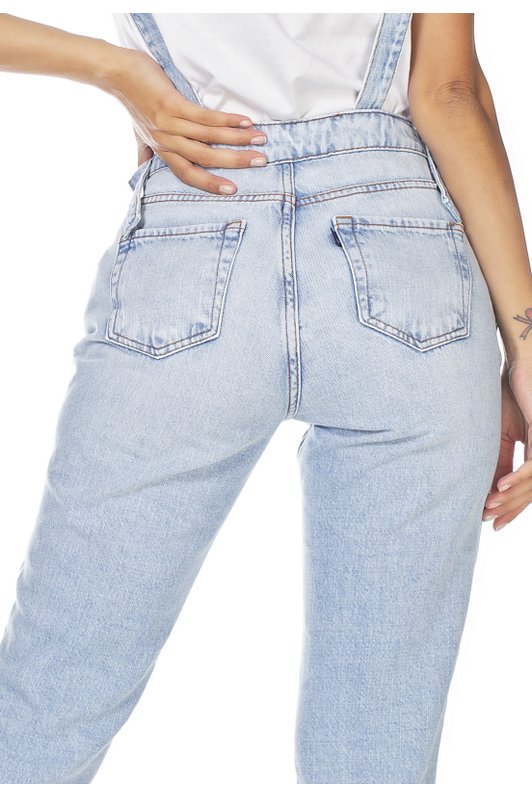 dz8046 jardineira jeans feminina com punho denim zero costas detalhe