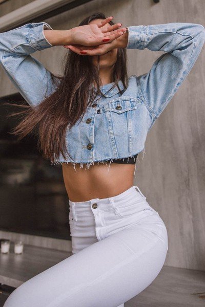 jaqueta jeans cropped feminina