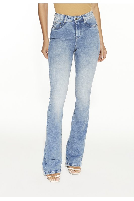 dz20476 com calca jeans feminina flare media alongada denim zero frente prox