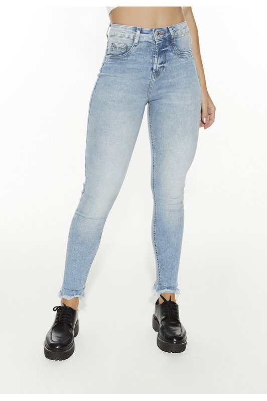 dz20523 com calca jeans feminina skinny media cigarrete com barra desfiada denim zero frente crop easy resize com