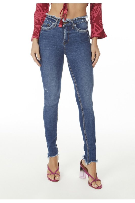 dz20547 com calca jeans feminina skinny com desfiados no cos e bolsos denim zero frente pr